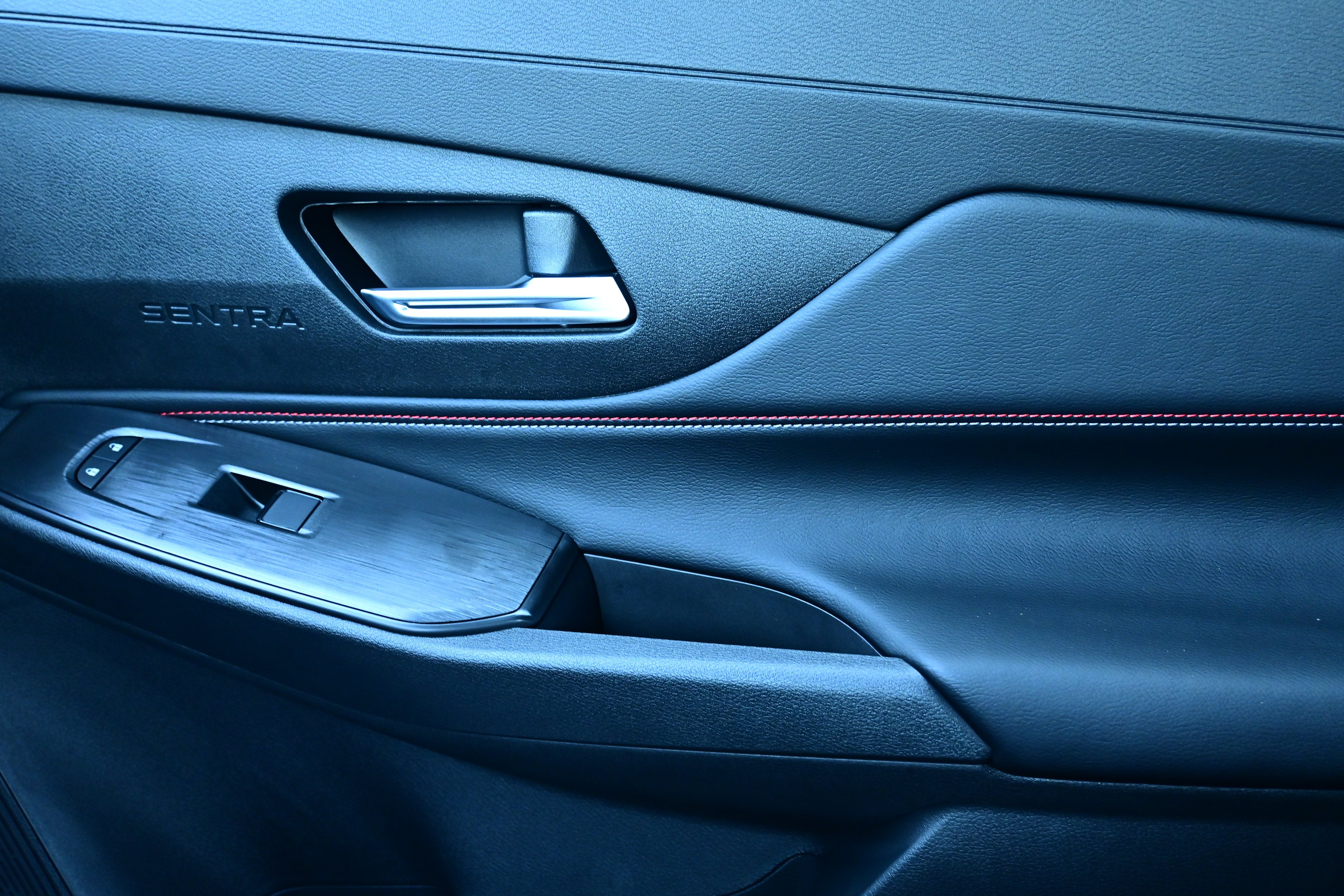 New 2026 Nissan Sentra SR FWD image 26