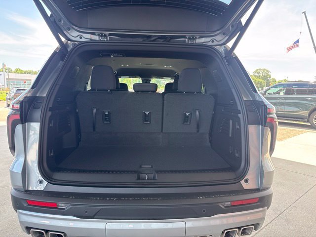 New 2026 Chevrolet Traverse LT w/ Driver Confidence Package FWD image 33