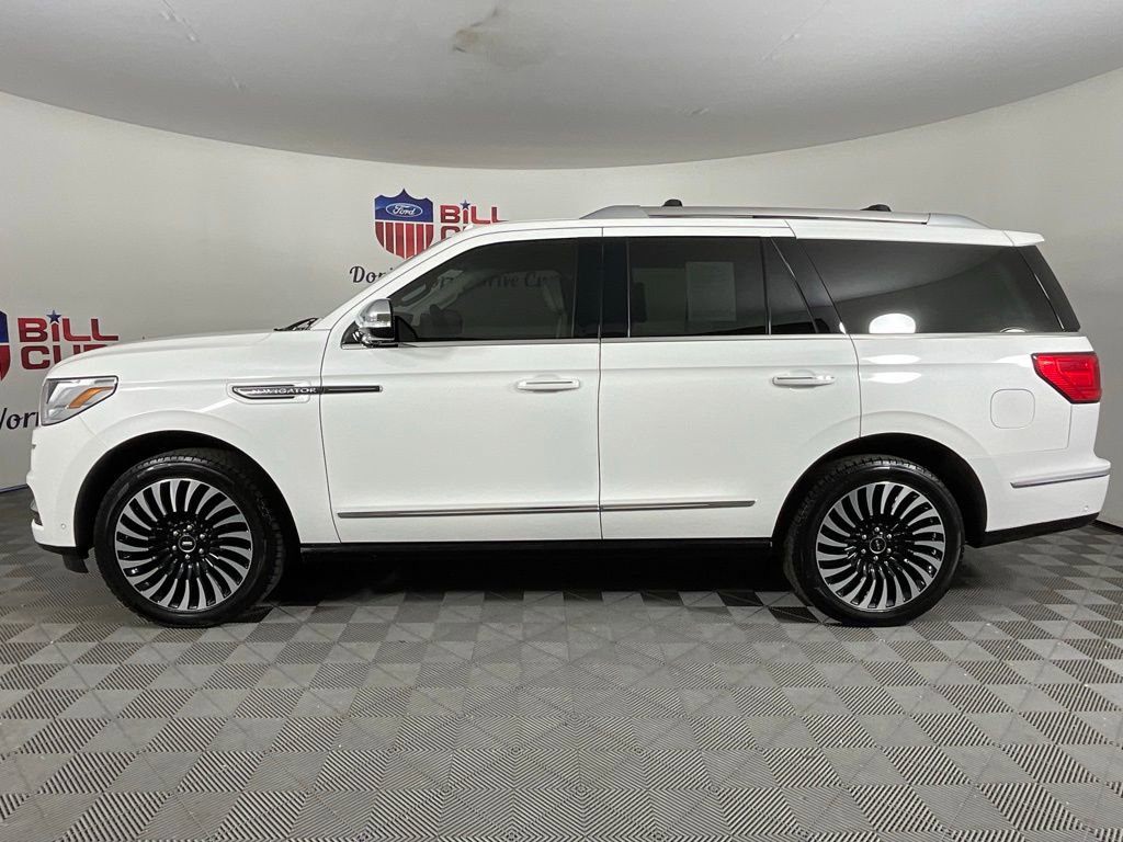 Used 2021 Lincoln Navigator Black Label w/ Cargo Convenience Package image 6