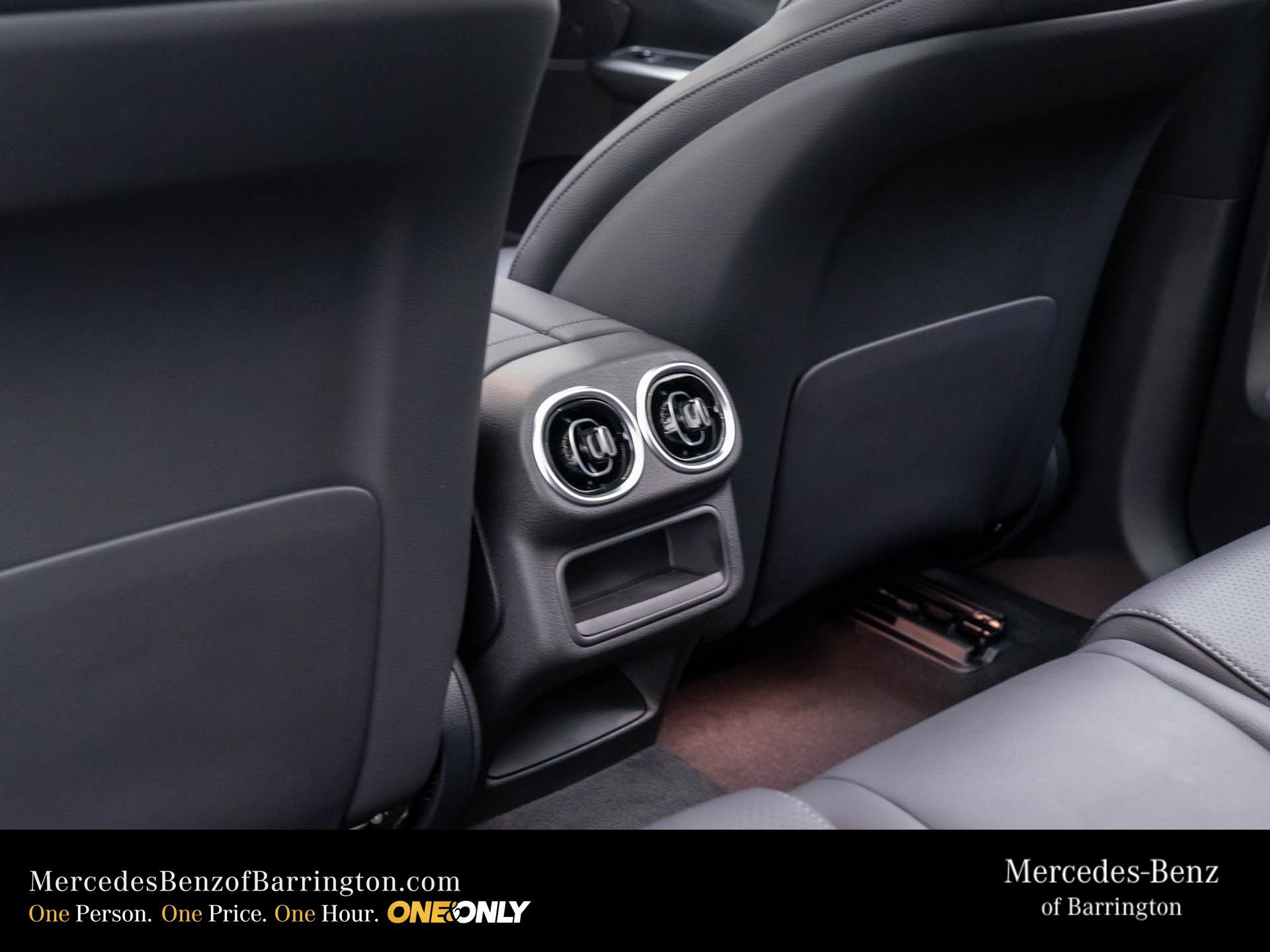 New 2026 Mercedes-Benz GLC 300 4MATIC image 19
