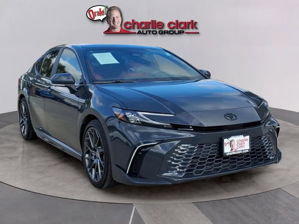 Used 2025 Toyota Camry XSE FWD image 7