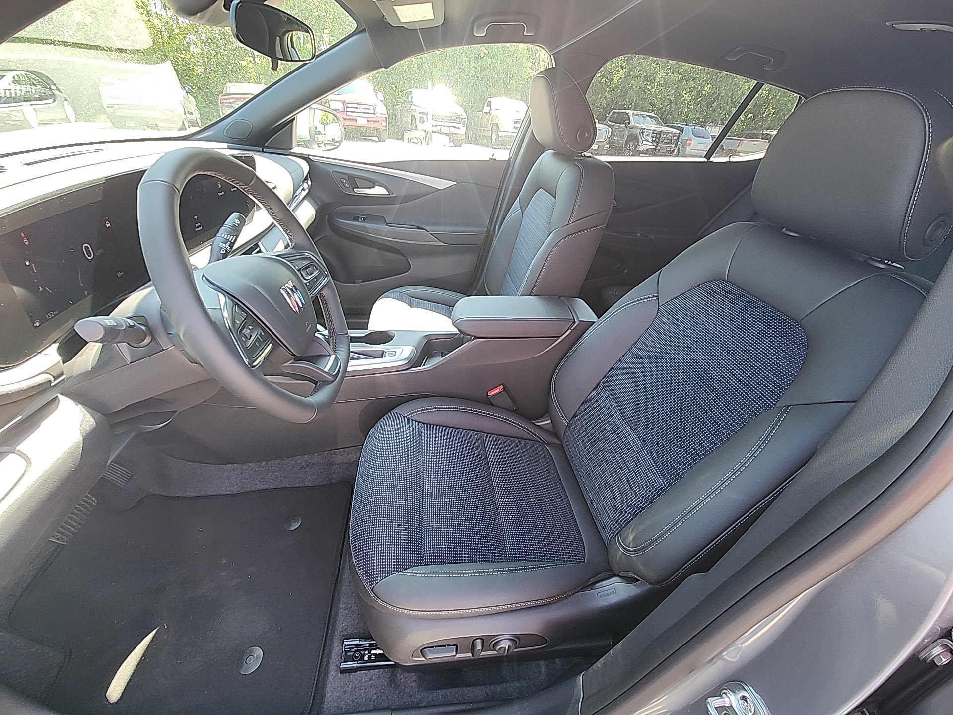 New 2025 Buick Envista Preferred w/ Convenience I Package image 15