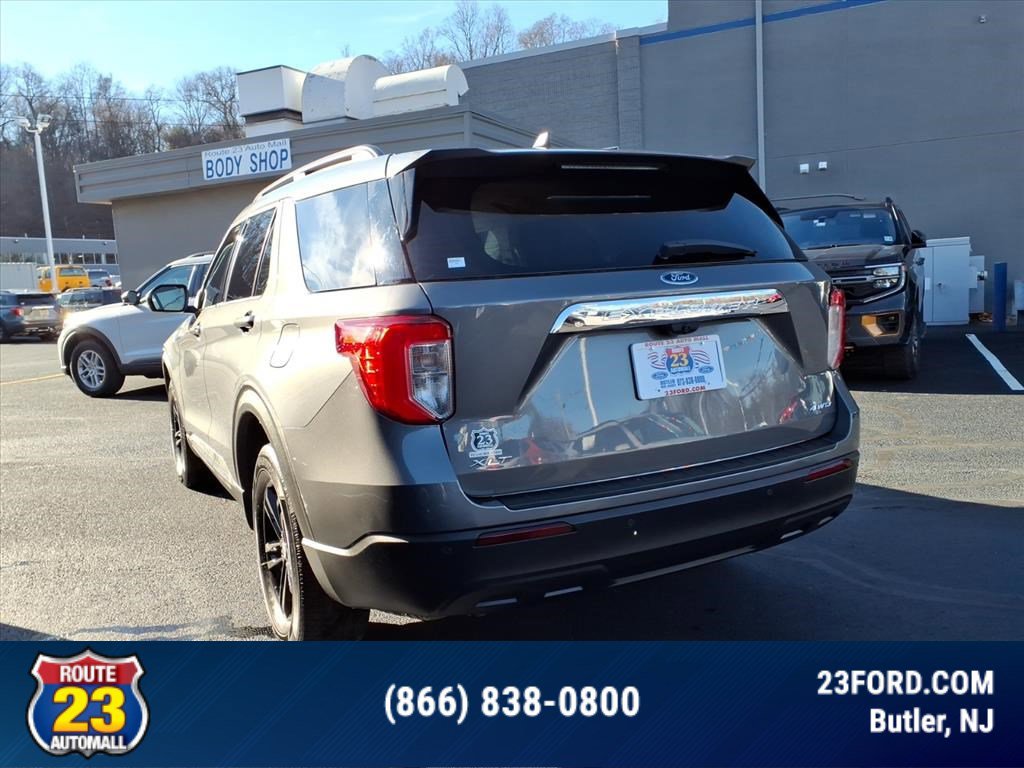 Certified 2022 Ford Explorer XLT image 5