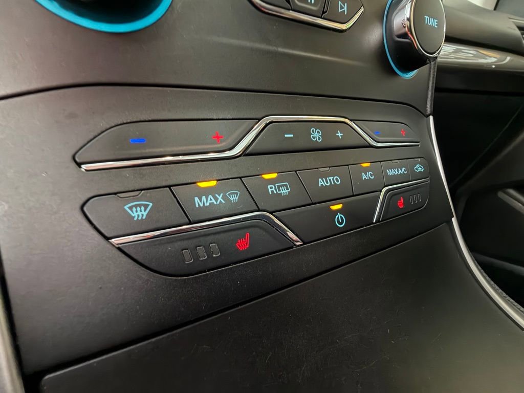 Used 2020 Ford Edge SEL w/ Convenience Package image 23