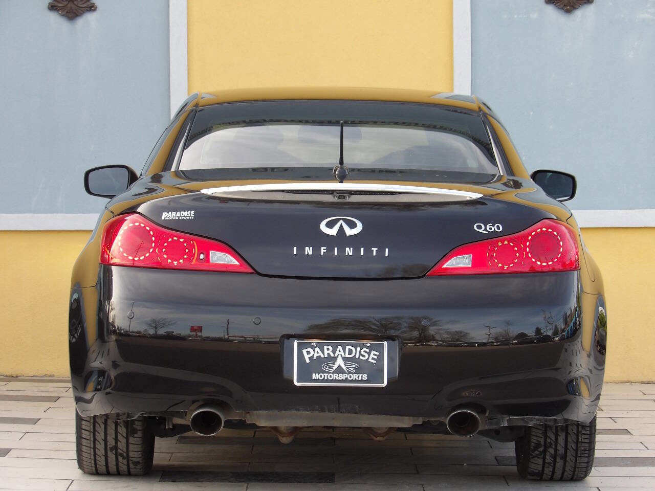 Used 2014 INFINITI Q60 Convertible w/ Premium Package image 6