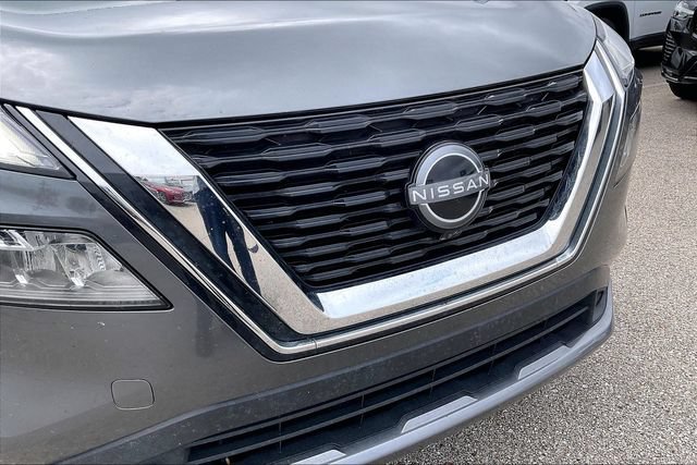 Used 2023 Nissan Rogue SL FWD image 5