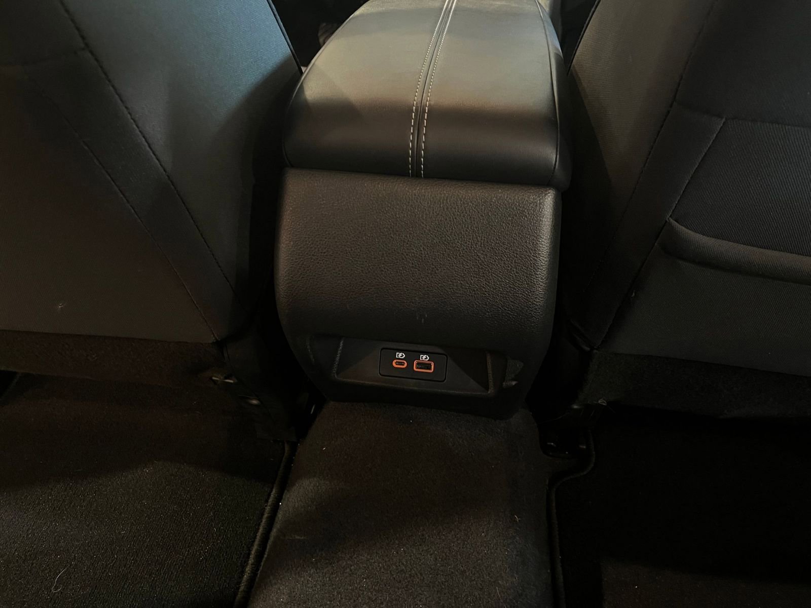Used 2025 Nissan Altima 2.5 SV image 24