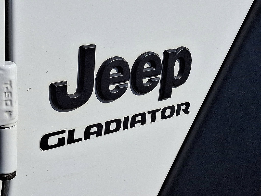 Used 2020 Jeep Gladiator Sport w/ Quick Order Package 24S AWD/4WD image 30