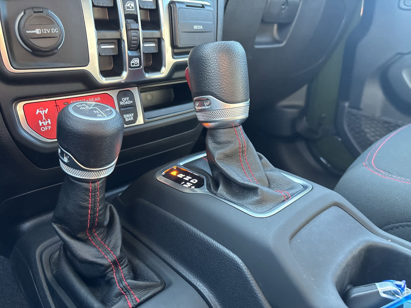 Used 2021 Jeep Wrangler Unlimited Rubicon image 16