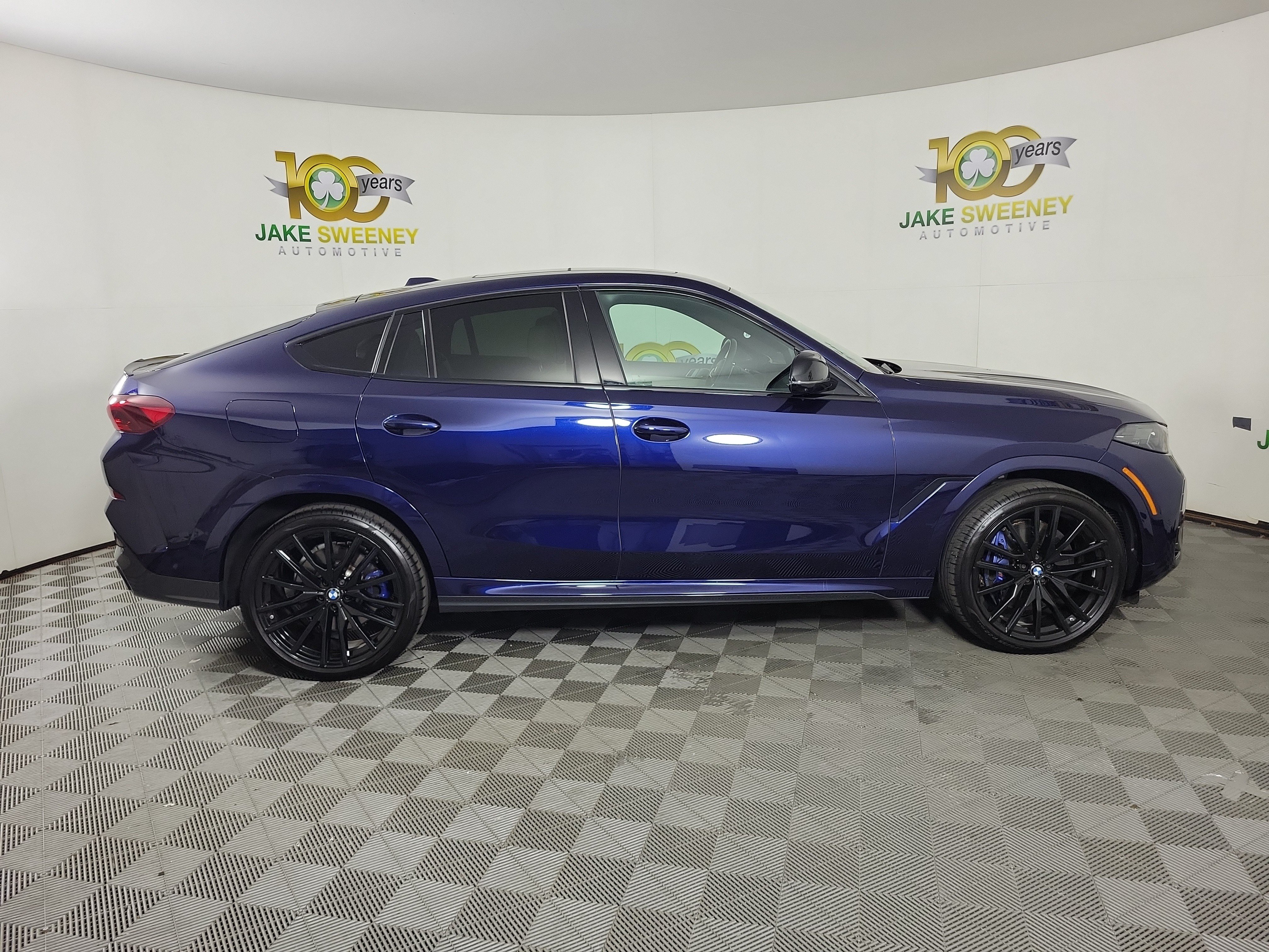 Certified 2025 BMW X6 M60i AWD/4WD image 8