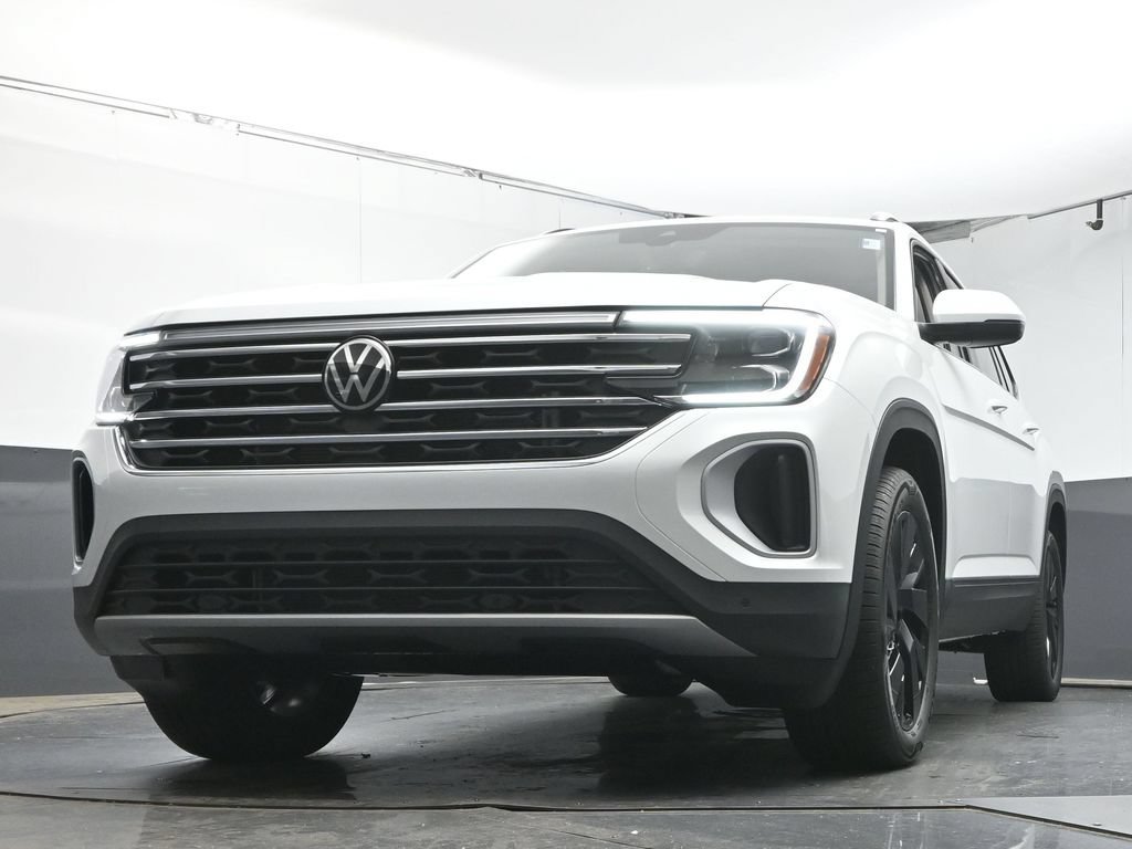 New 2026 Volkswagen Atlas SE FWD image 35