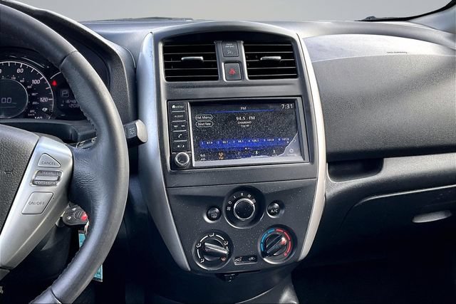 Used 2019 Nissan Versa Note SV FWD image 9