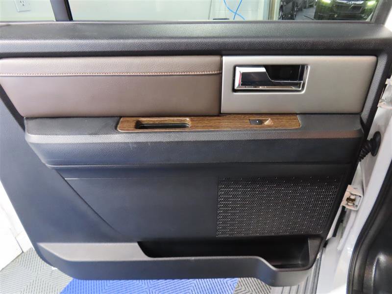 Used 2016 Ford Expedition EL King Ranch RWD image 35