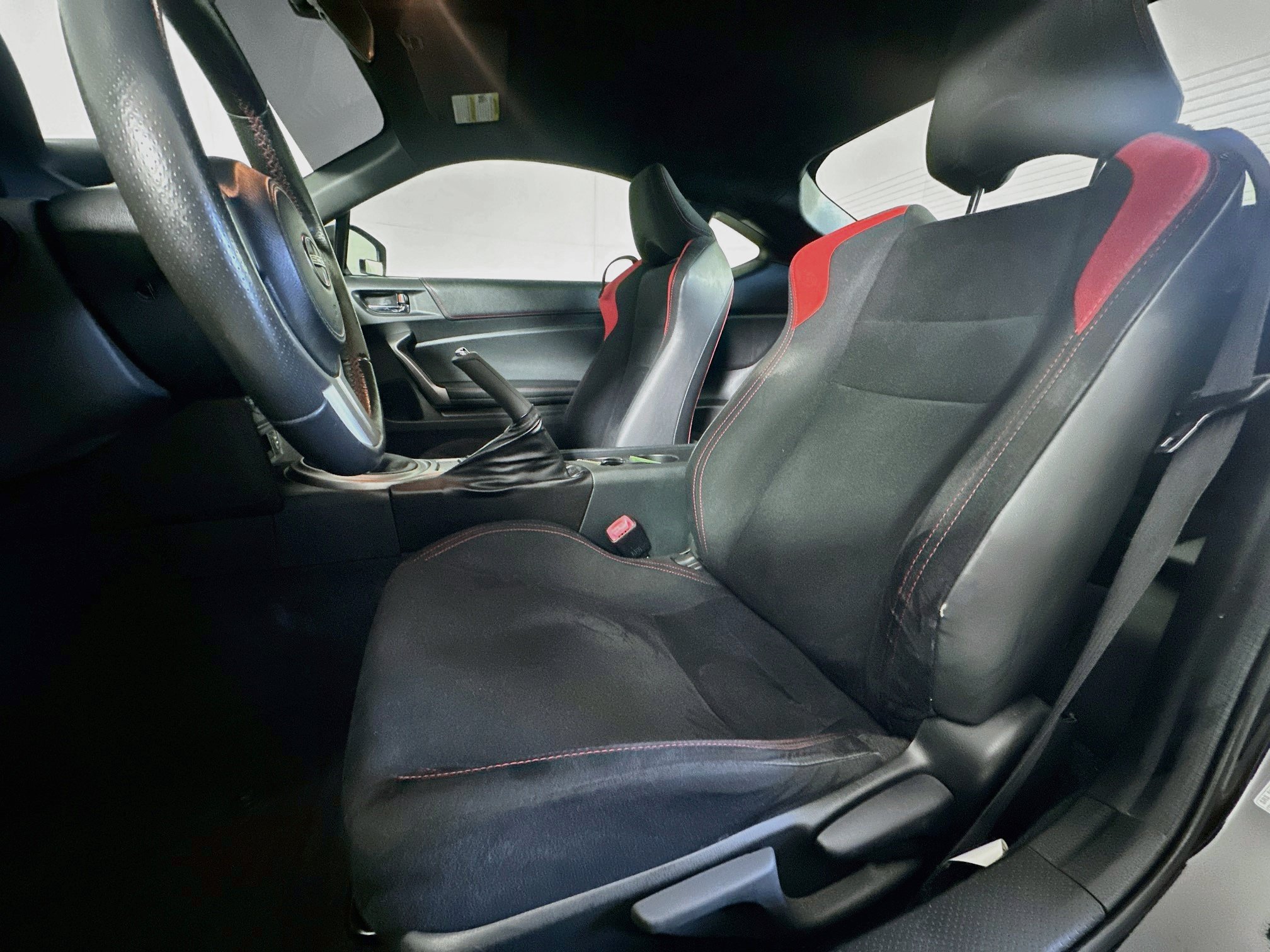 Used 2015 Scion FR-S RWD image 13