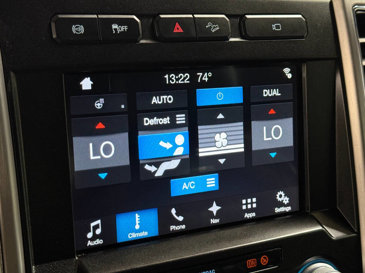 Used 2017 Ford F250 Platinum w/ FX4 Off-Road Package image 65