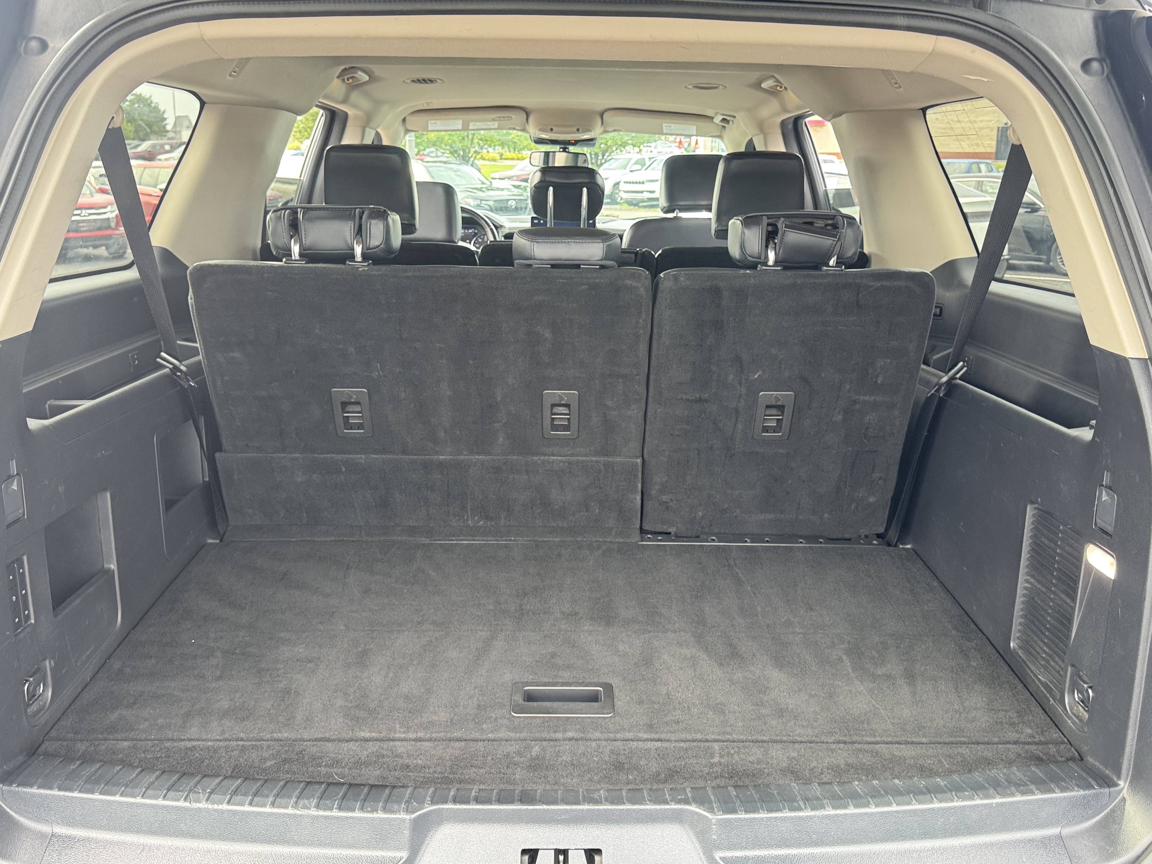 Used 2024 Ford Expedition Max XLT RWD image 13