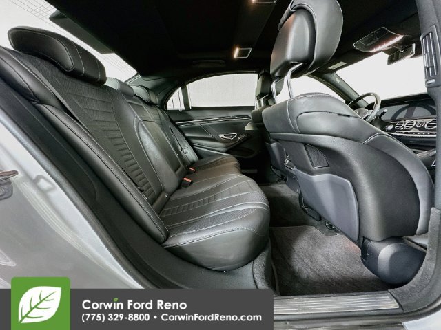 Used 2020 Mercedes-Benz S 560 4MATIC Sedan image 30