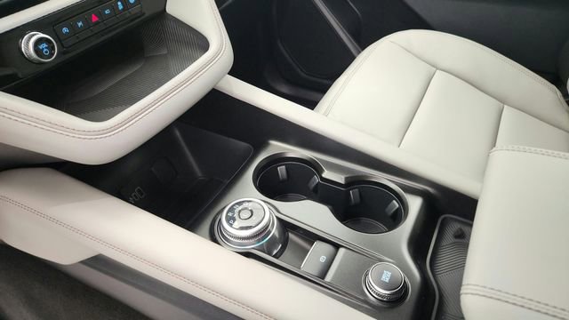 New 2026 Ford Explorer Active w/ Active Comfort Package image 15