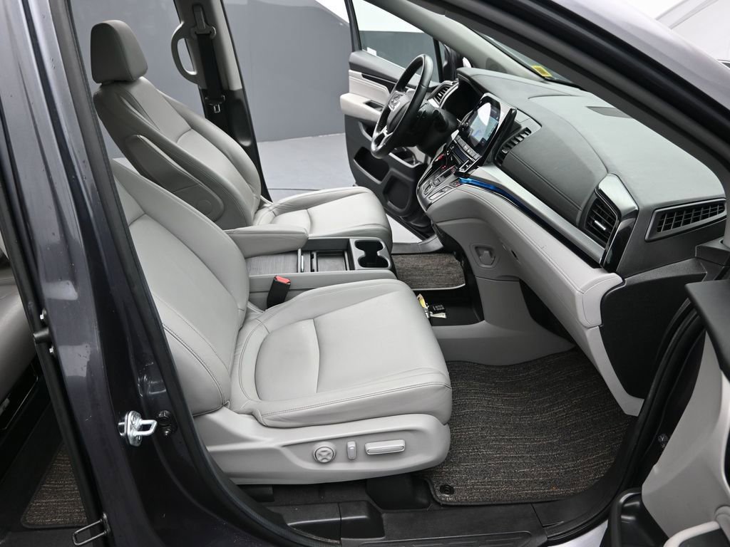 Certified 2023 Honda Odyssey Touring image 31