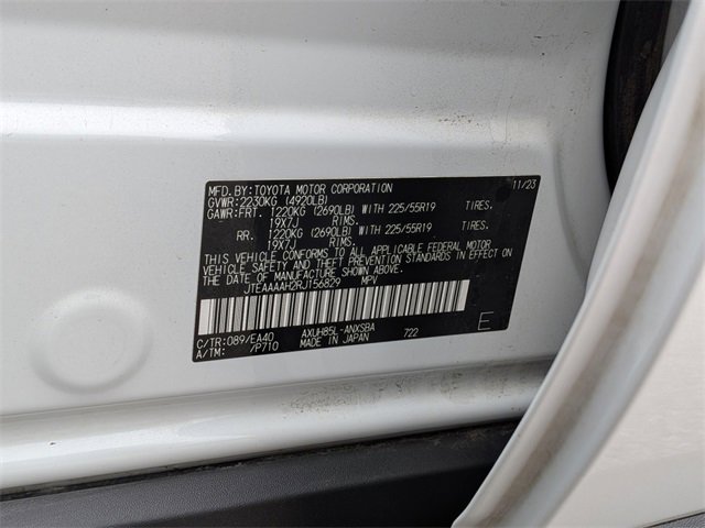 Used 2024 Toyota Venza Limited image 35