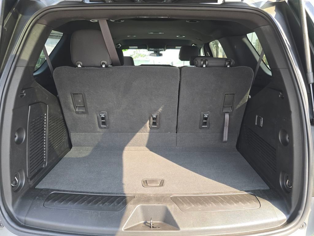 Used 2022 Chevrolet Tahoe LS w/ Driver Alert Package image 23