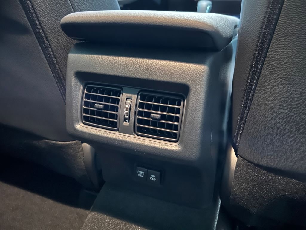 New 2026 Toyota Camry Hybrid image 20