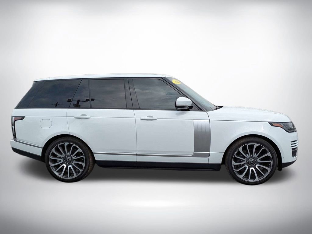 Used 2021 Land Rover Range Rover P525 Westminster Edition image 3