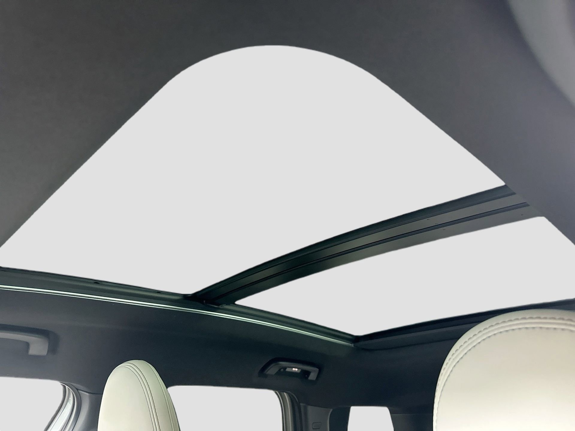 New 2025 MINI Cooper Countryman S w/ Comfort Package Max image 20