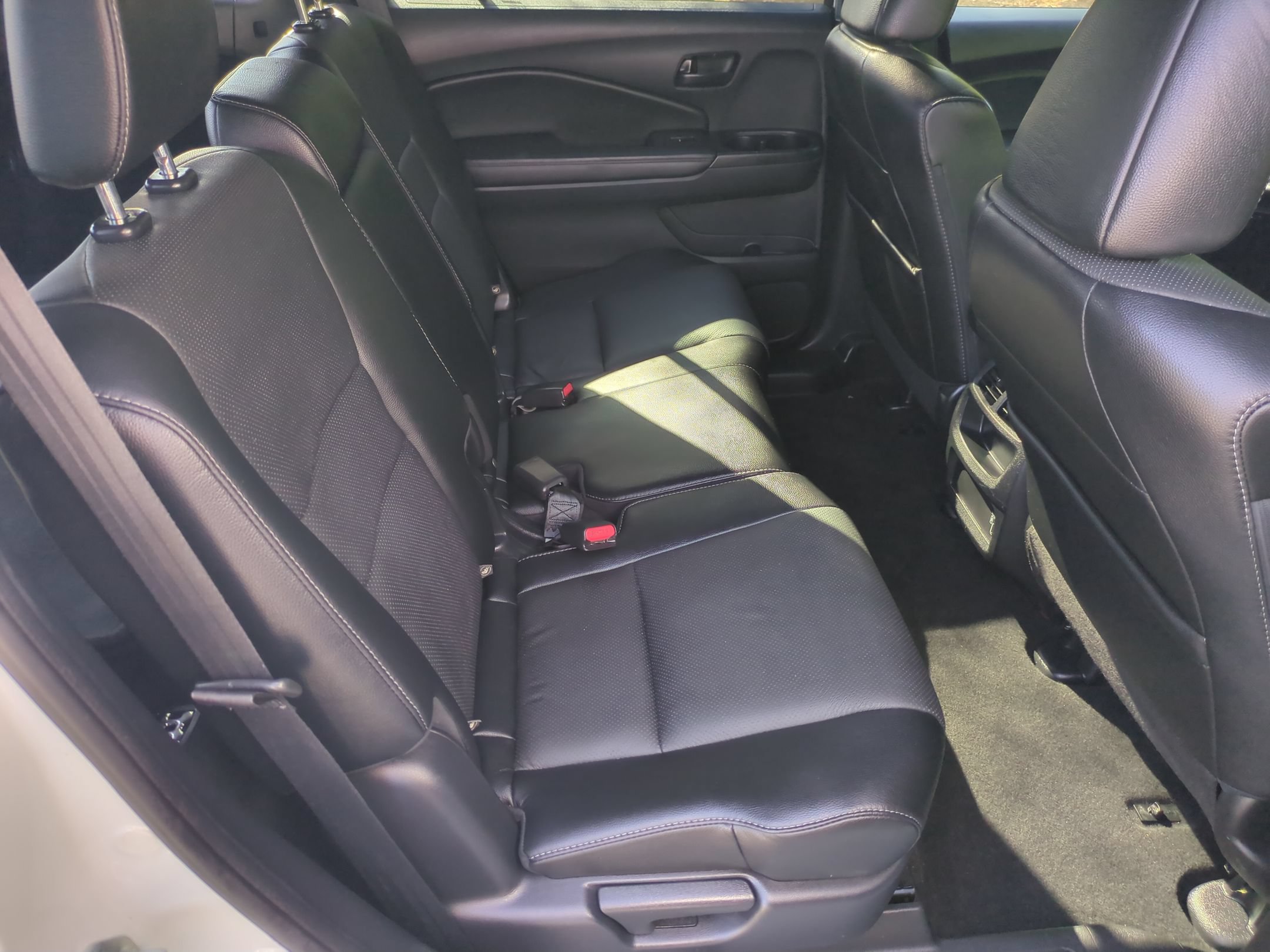 Used 2022 Honda Passport EX-L image 31
