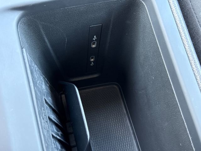 Used 2025 Volkswagen Tiguan S image 35