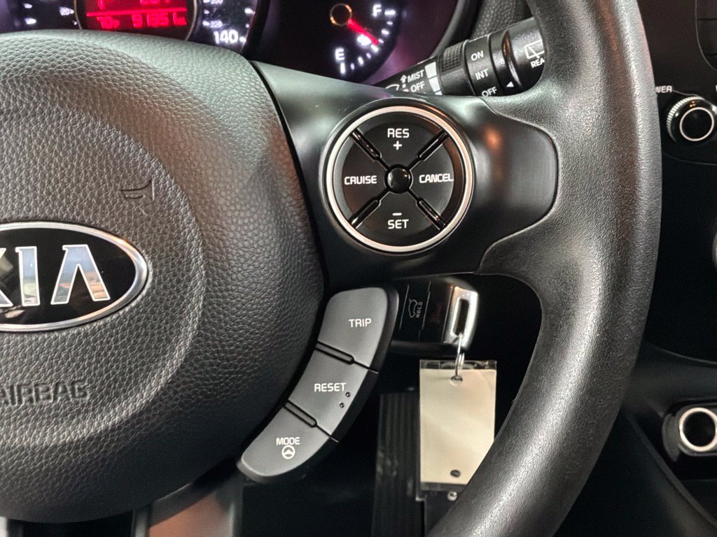 Used 2014 Kia Soul FWD image 10