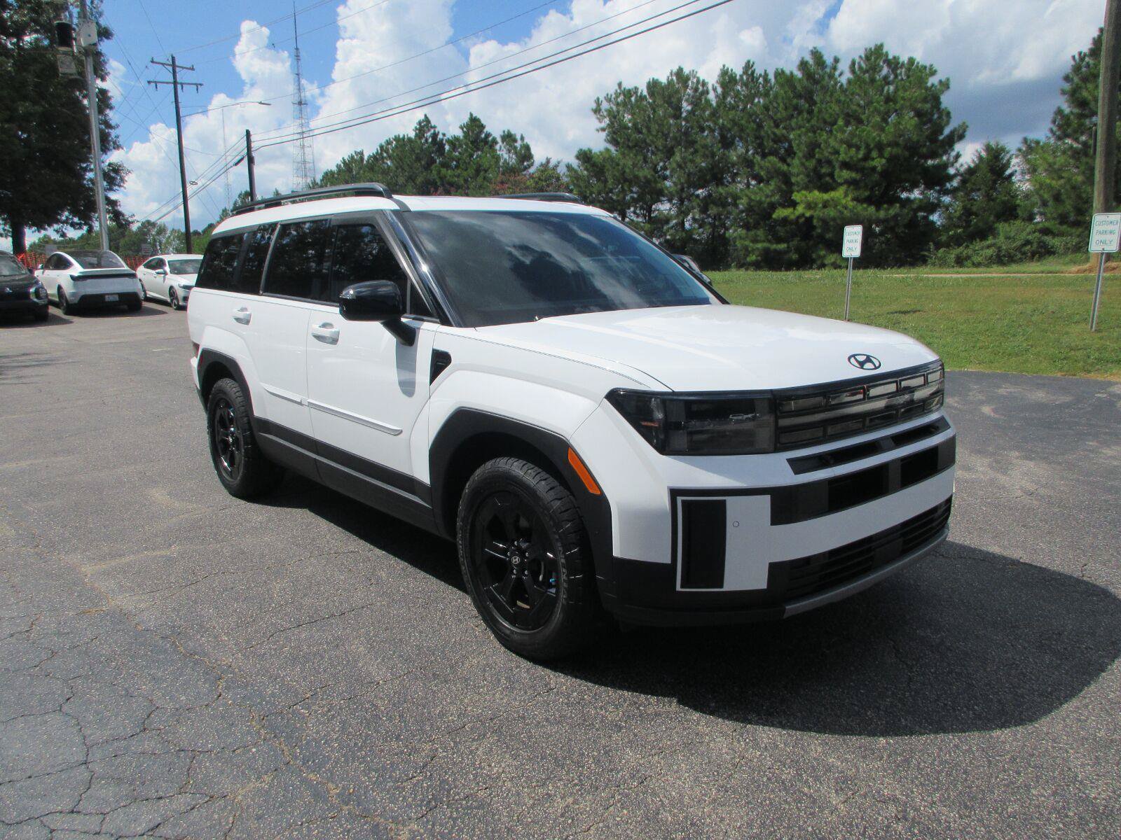 Used 2024 Hyundai Santa Fe XRT AWD/4WD image 3