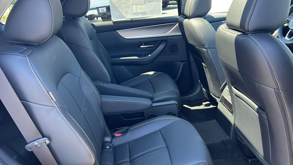 New 2024 MAZDA CX-90 Plug-In Hybrid w/ Premium Pkg image 33