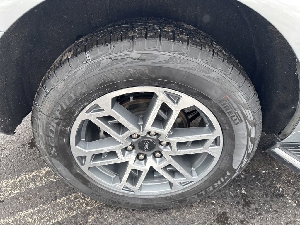 Certified 2022 Ford Expedition Max XLT image 52