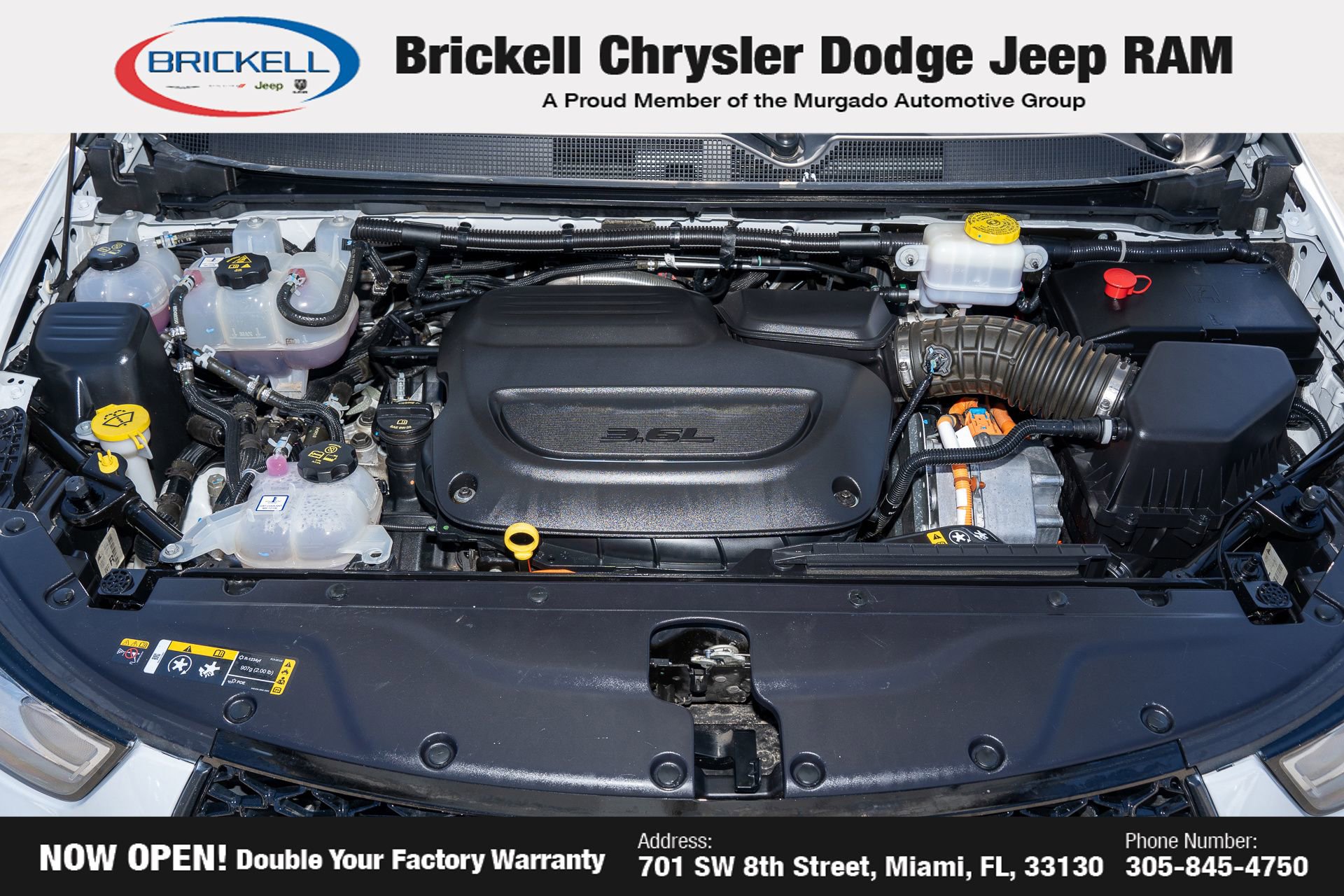 Used 2024 Chrysler Pacifica Limited FWD image 36