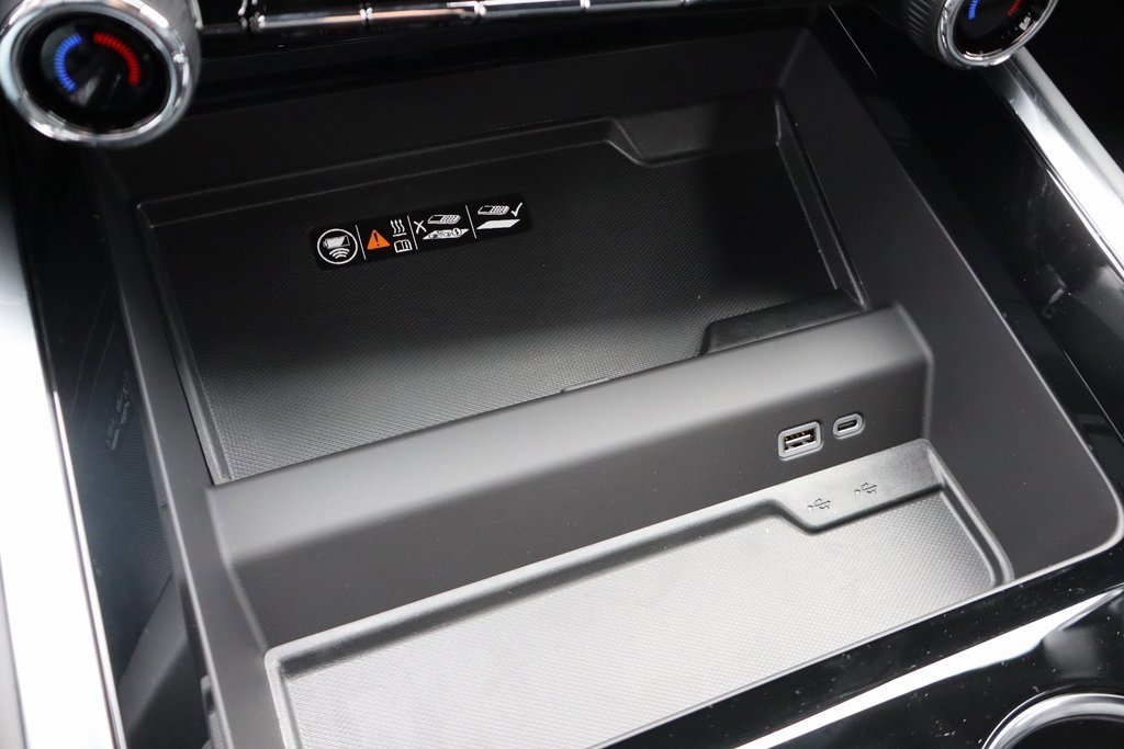 New 2025 Chevrolet Suburban LT w/ Advanced Technology Package image 14