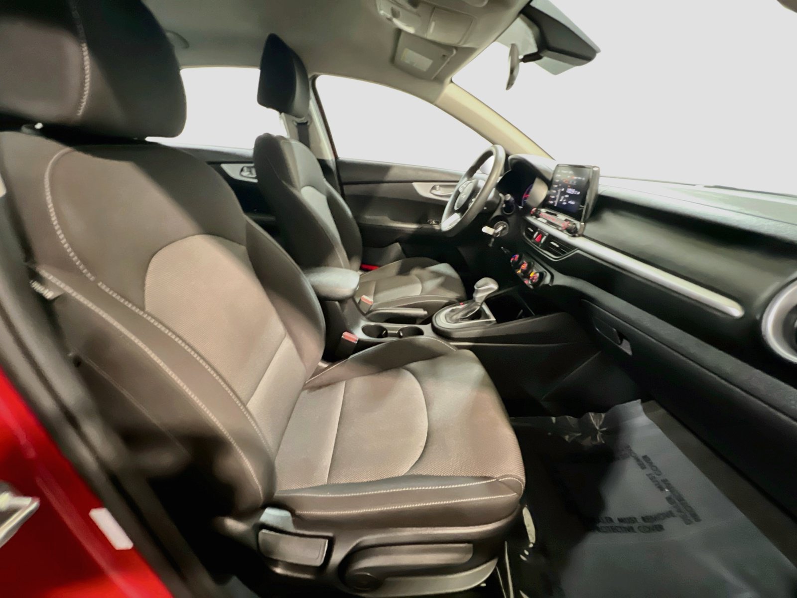 Used 2024 Kia Forte LXS FWD image 19