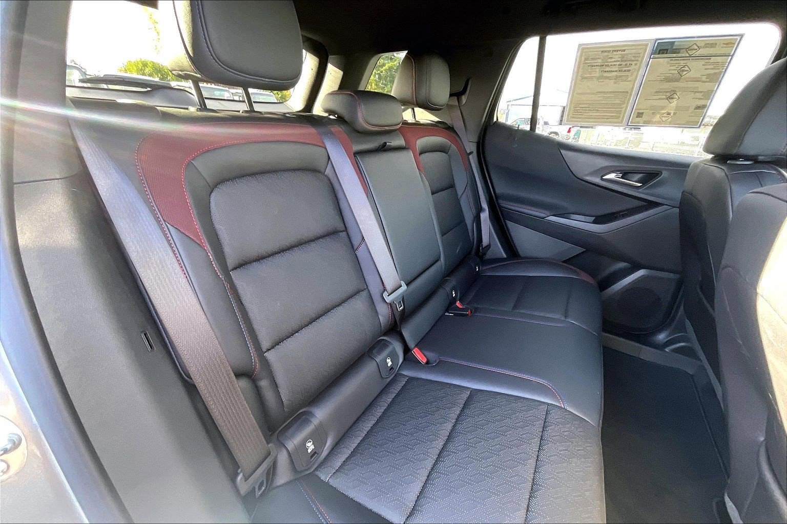 Certified 2026 Chevrolet Equinox RS image 26