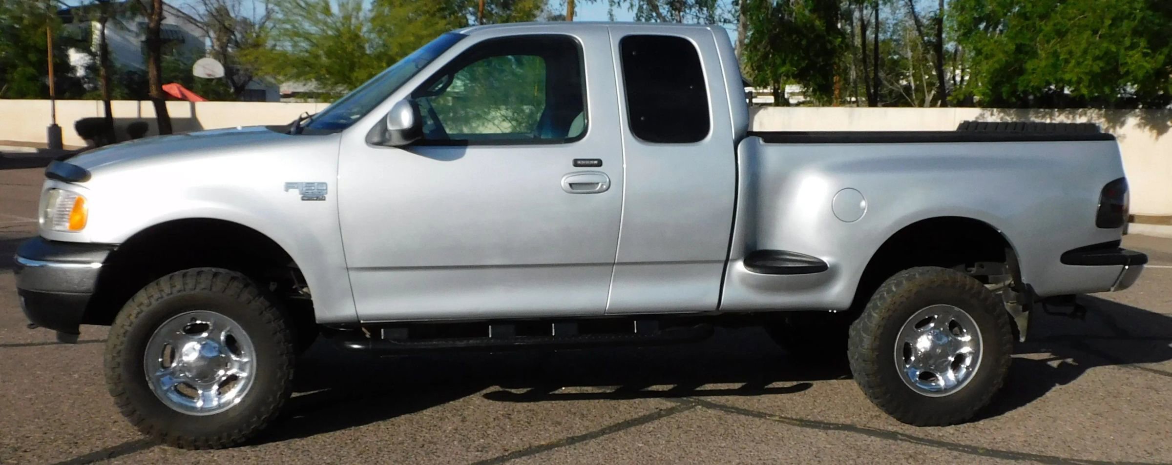 Used 2001 Ford F150 2WD SuperCab image 3