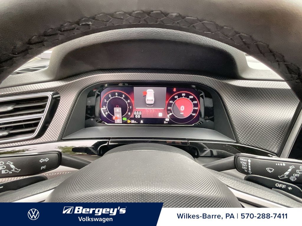 Used 2024 Volkswagen Atlas Peak Edition SEL AWD/4WD image 18