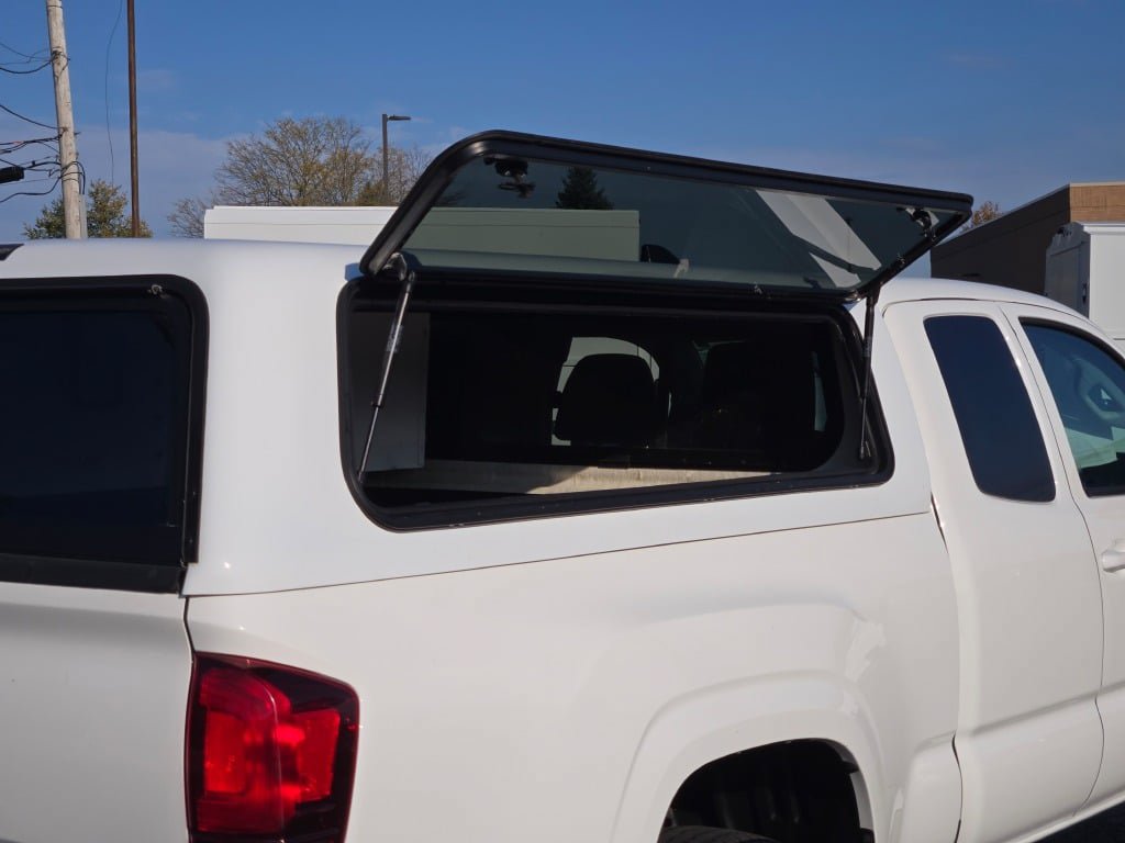 Used 2021 Toyota Tacoma SR RWD image 11