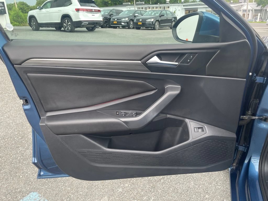 Used 2019 Volkswagen Jetta SEL FWD image 14