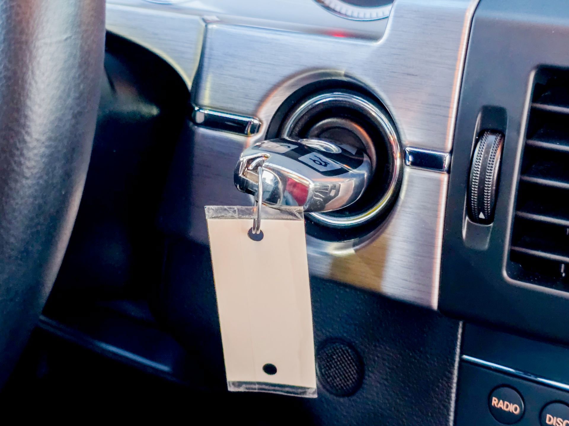 Used 2010 Mercedes-Benz GLK 350 4MATIC image 39