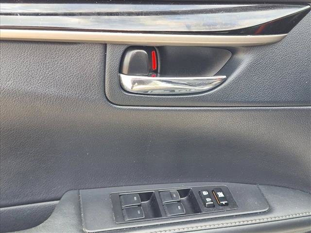 Used 2014 Lexus ES 350 FWD image 16