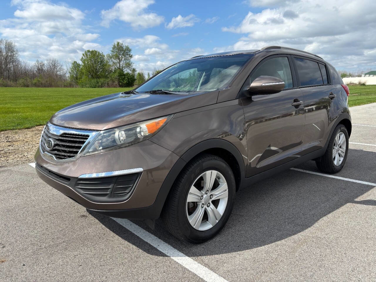 Used 2011 Kia Sportage LX w/ Convenience Pkg FWD image 3