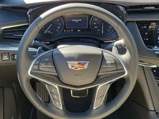 New 2026 Cadillac XT5 Sportv w/ LPO, Floor Liner Package AWD/4WD image 10