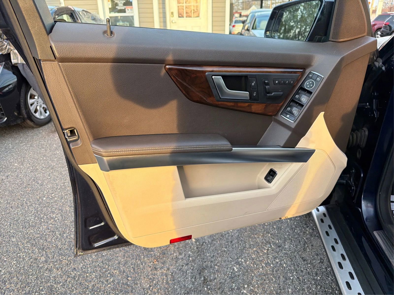 Used 2014 Mercedes-Benz GLK 250 BlueTEC 4MATIC image 23