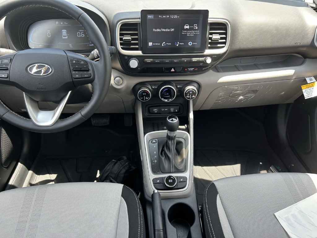 New 2026 Hyundai Venue SEL FWD image 19