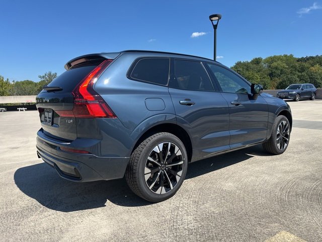 New 2026 Volvo XC60 T8 Plus w/ Protection Package Premier image 7
