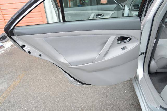 Used 2011 Toyota Camry LE w/ LE Extra-Value Pkg FWD image 45